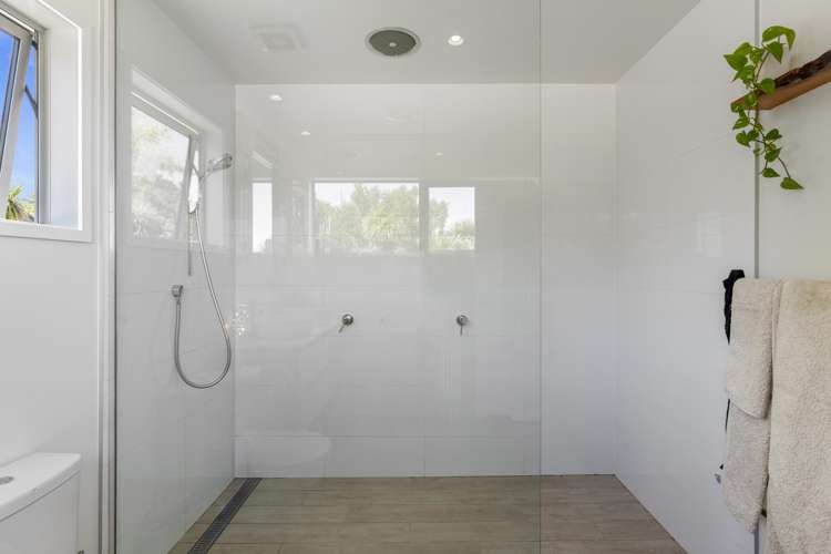 48 Stewart Glen Acacia Bay_11