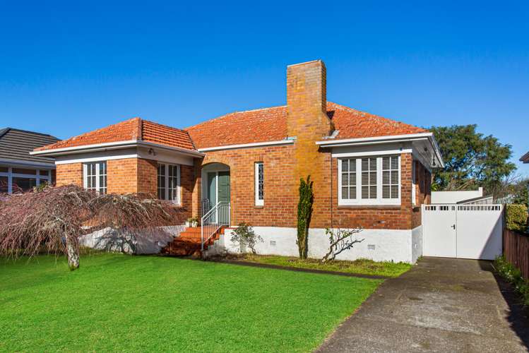 72 Moana Avenue One Tree Hill_17