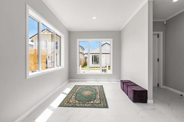 49 McCorquindale Drive 2743_3