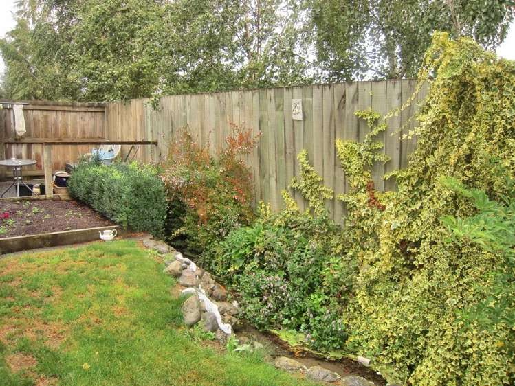 16/2 William Donald Drive Solway_10