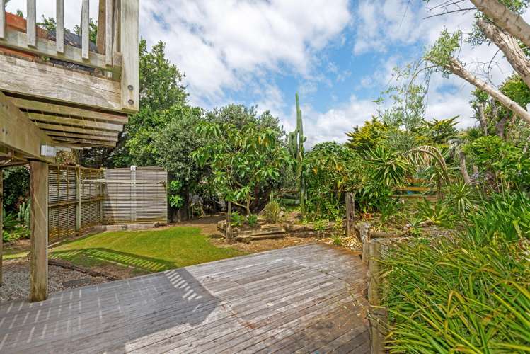 4 Lysnar Street Okitu_27