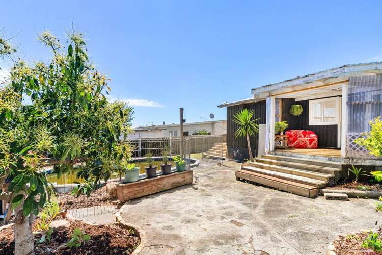 35 Victoria Avenue Waiuku_10