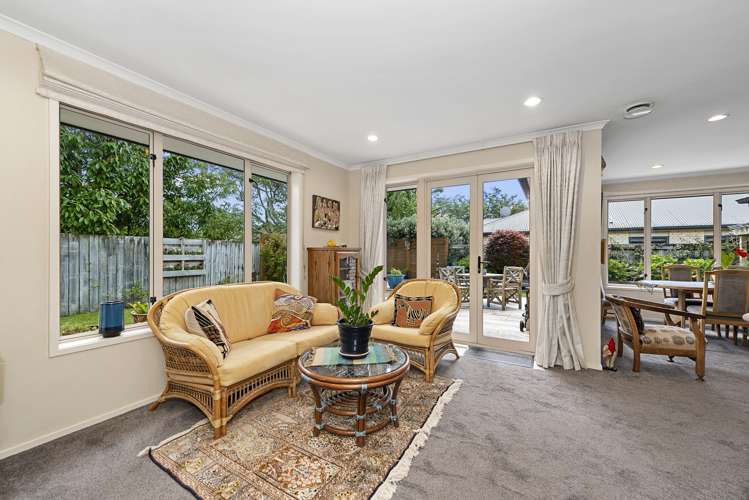 6 Portobello Way Huntington_6