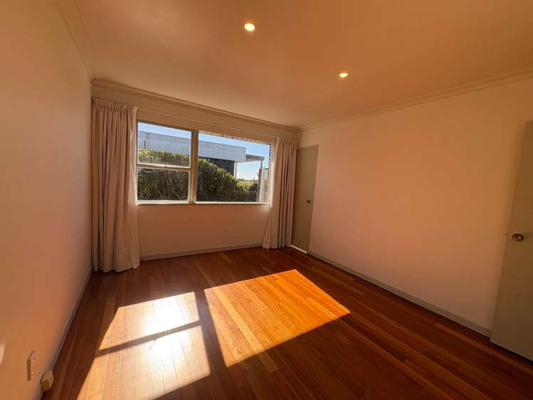 6/5 Braemar Road Castor Bay_14