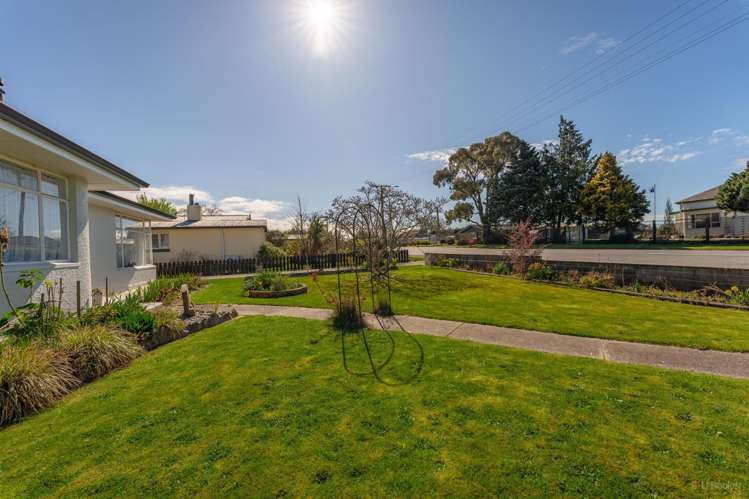 1 Regent Street Waimate_29