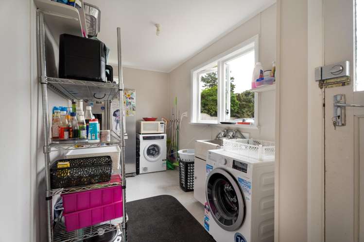 24 Derby Place Cannons Creek_10