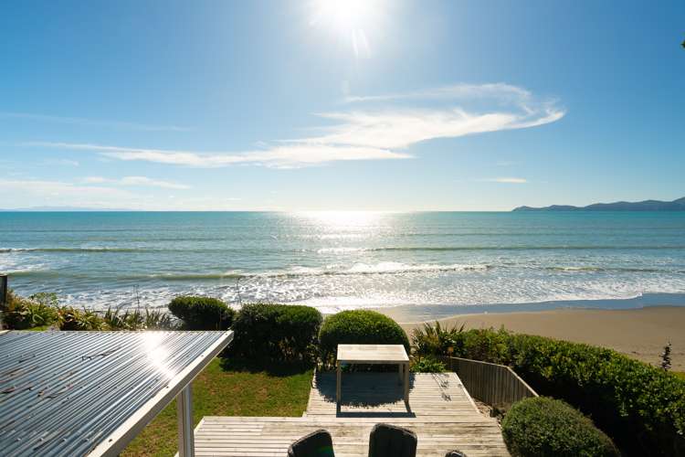 52 Ames Street Paekakariki_24
