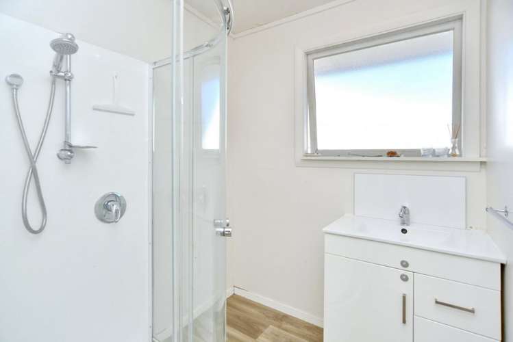 92 Frensham Crescent Woolston_14