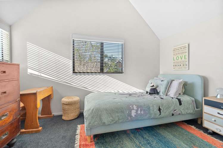 3/24 Aramoana Avenue Devonport_17