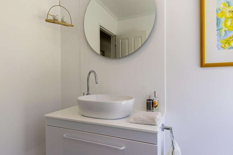 2/18 Pipi Street Two Mile Bay_8