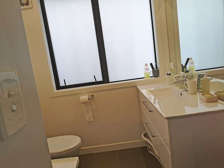 3/50 Ocean View Road Northcote_5