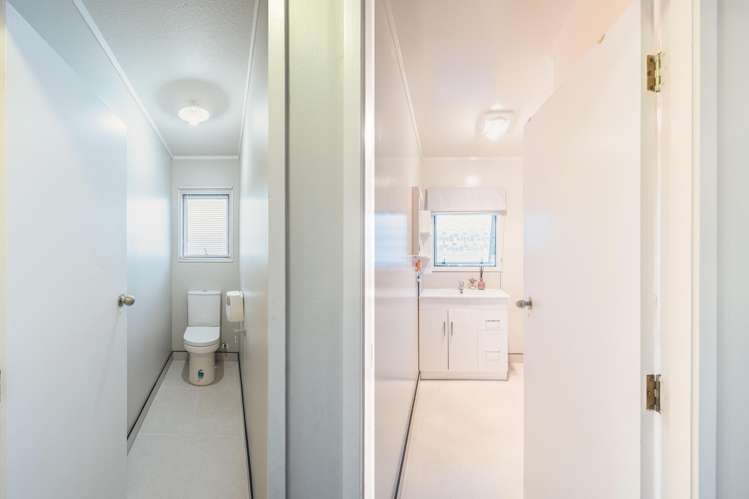 29 Matipo Crescent Pukete_17