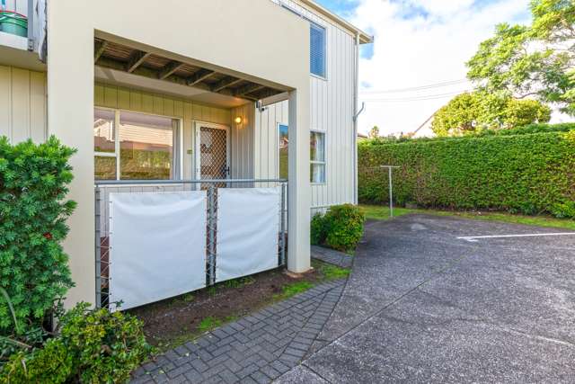 12/8 Shackleton Road Mount Eden_1