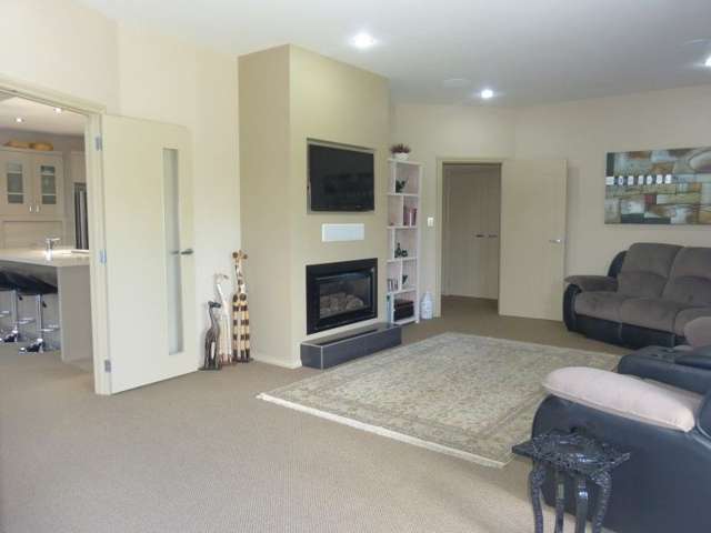 7 Pacific Avenue Poraiti_3