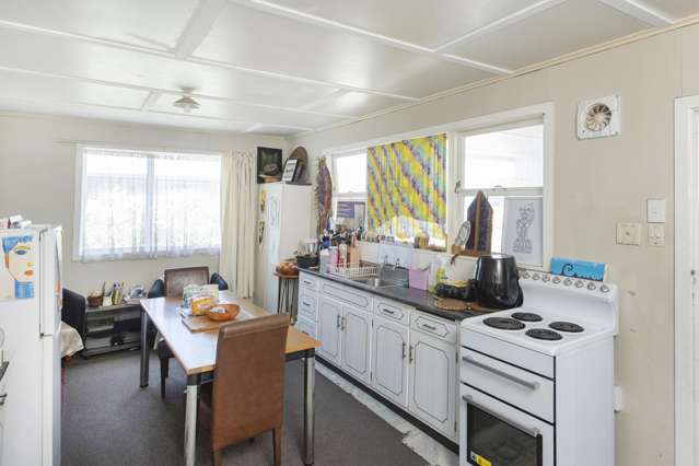72 Awapuni Road Awapuni_3