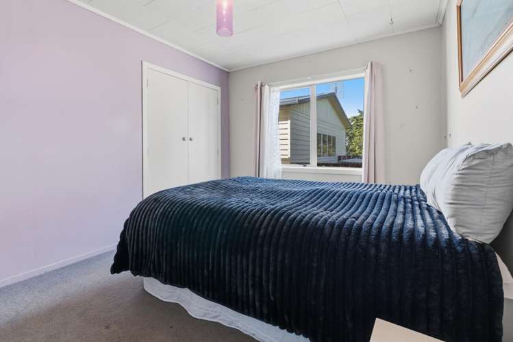 174 Kaipara Coast Highway Helensville_14