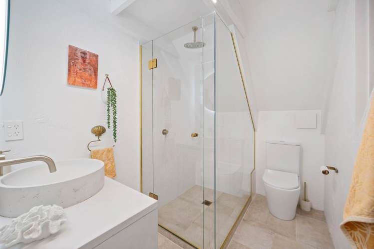 161 Monument Road Clevedon_18