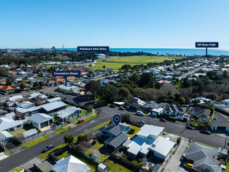 8 Oriental Street Welbourn_40