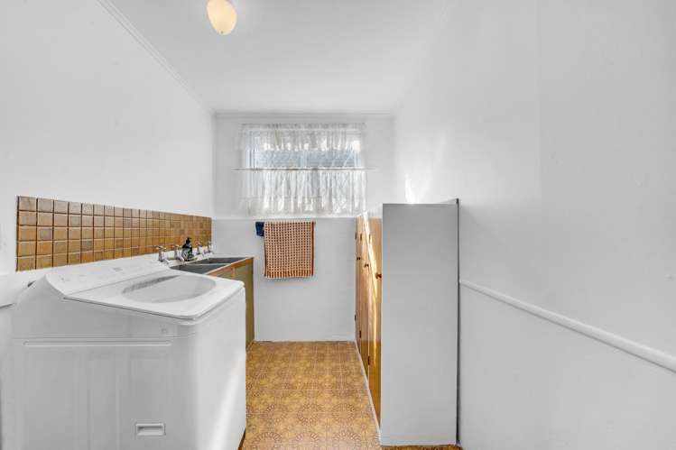 11 Eaton Road Hillsborough_11