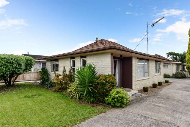 5a Leong Avenue Dinsdale_1