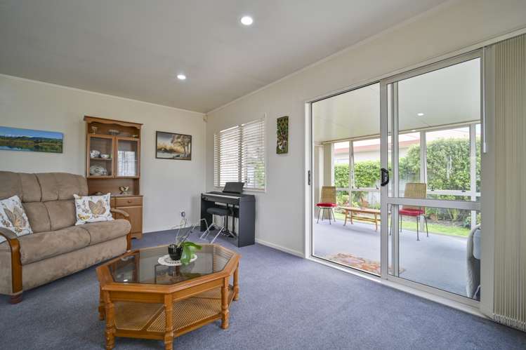 705 Kennedy Road Raureka_6