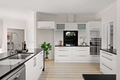 136 Saint James Drive_4