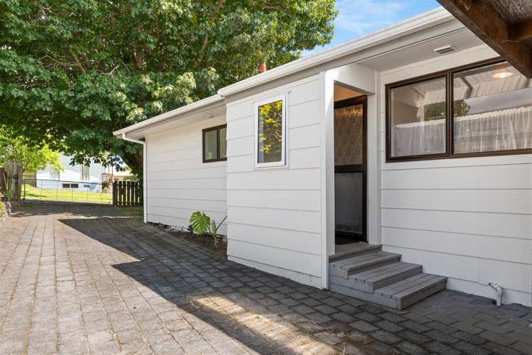 17 Bishoprick Crescent Te Puke_17