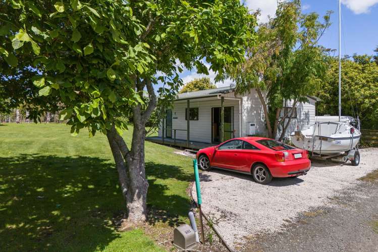 33 Athenree Road Athenree_12