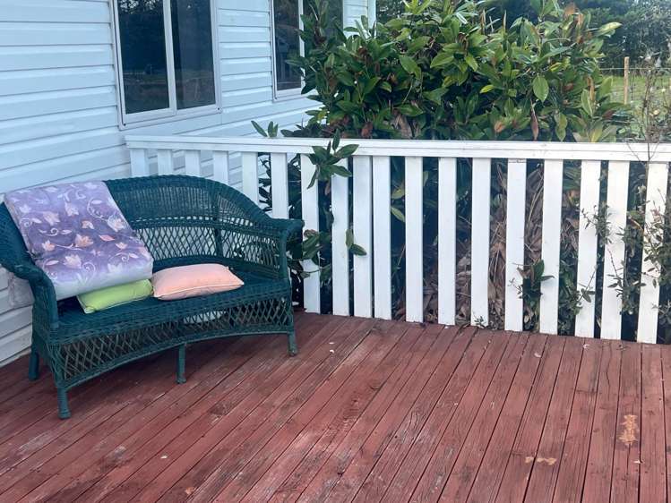 37 Te Pua School Road Helensville_9