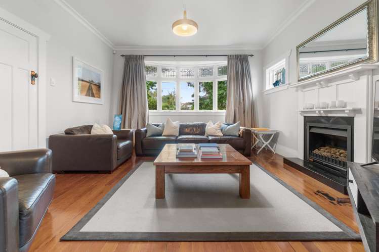 6 Garry Road Mount Eden_11