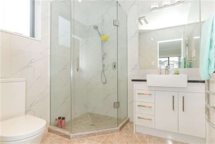 9 Veneta Close Flat Bush_15