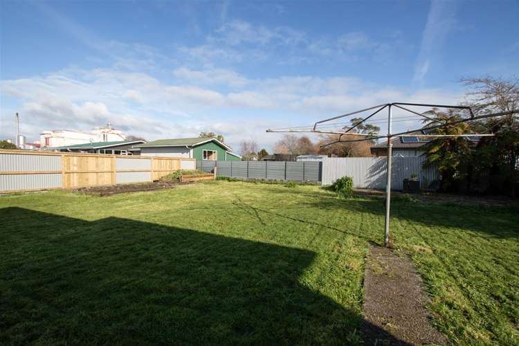 205 Stafford Street Hokitika_20