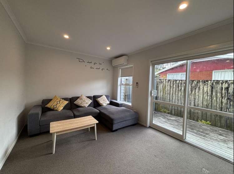 6/79 Carrington Drive Hillcrest_4