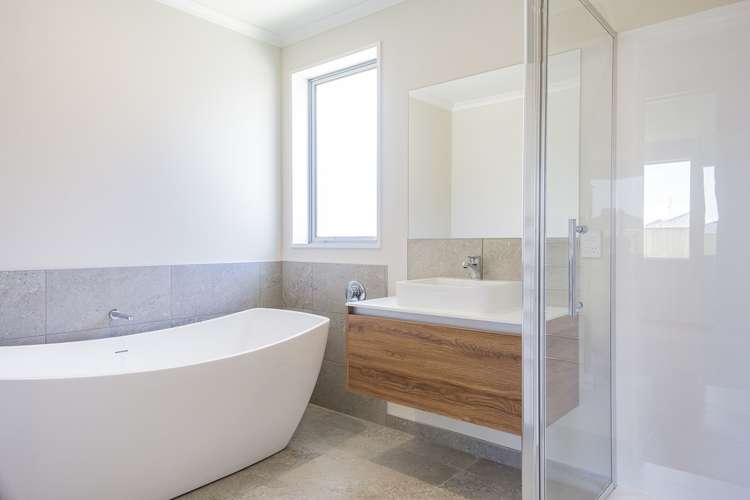 6 Taniwha Street Pegasus_11