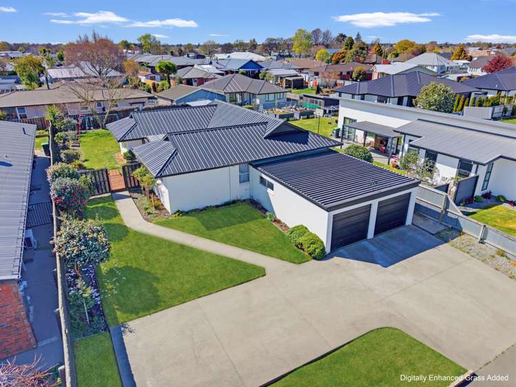 8 Woodham Drive Allenton_25