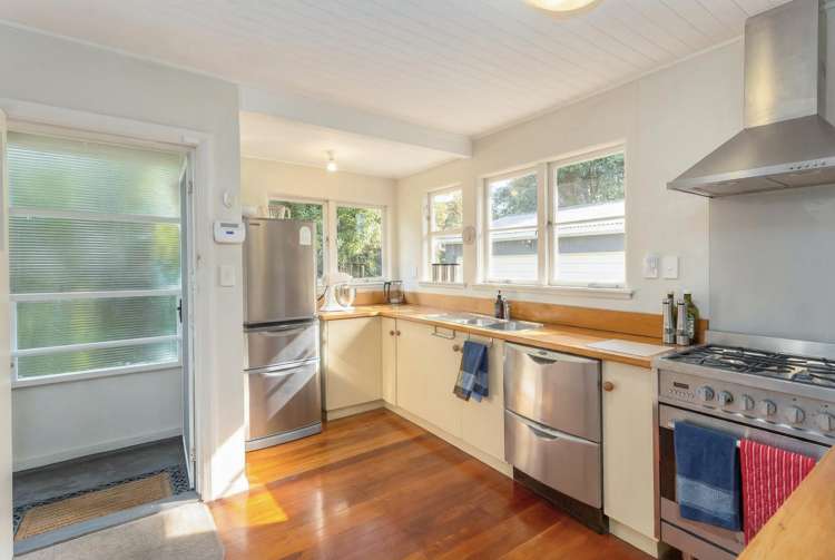 40 Reading Street Greytown_1