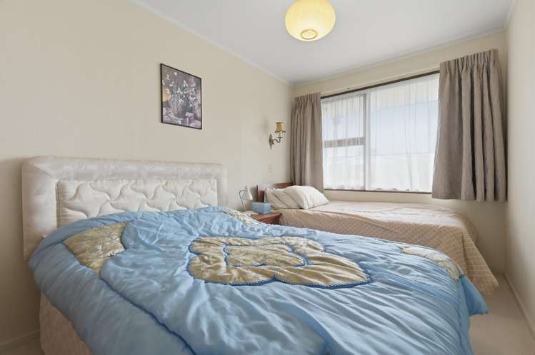 33 Lydbrook Place Otumoetai_10