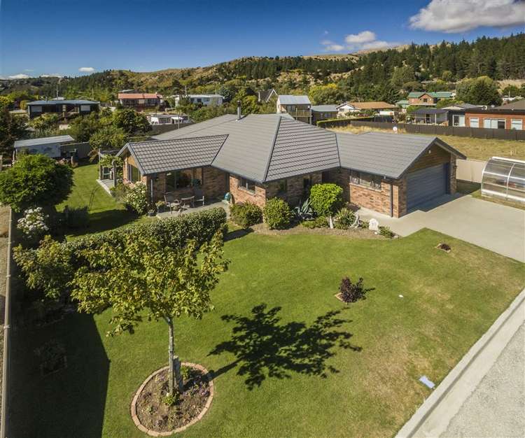 11 Criffel Place Luggate_17