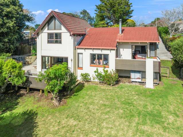 Stylish Seventies Family Home