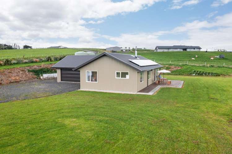 247 Baker Road Waihola_25