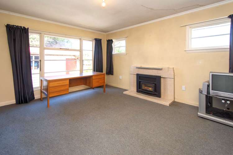 1/14 Downing Street Hoon Hay_4