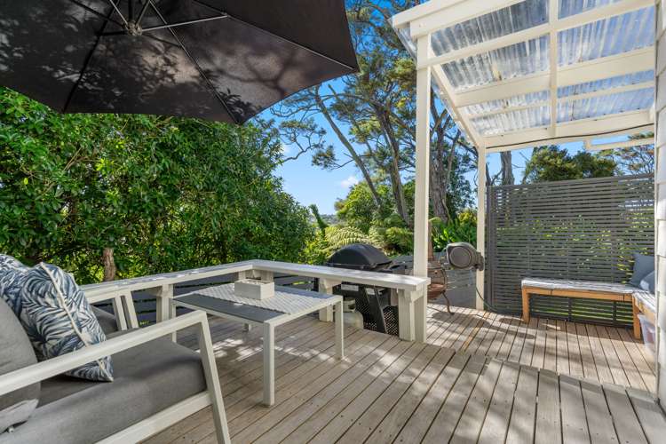 1/98b Manuka Road Bayview_12