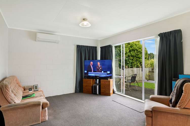 66A B and C Glenpark Avenue Frankleigh Park_15