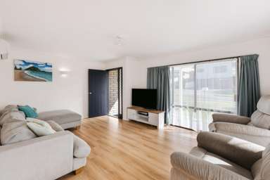 30 Heron Avenue East_3