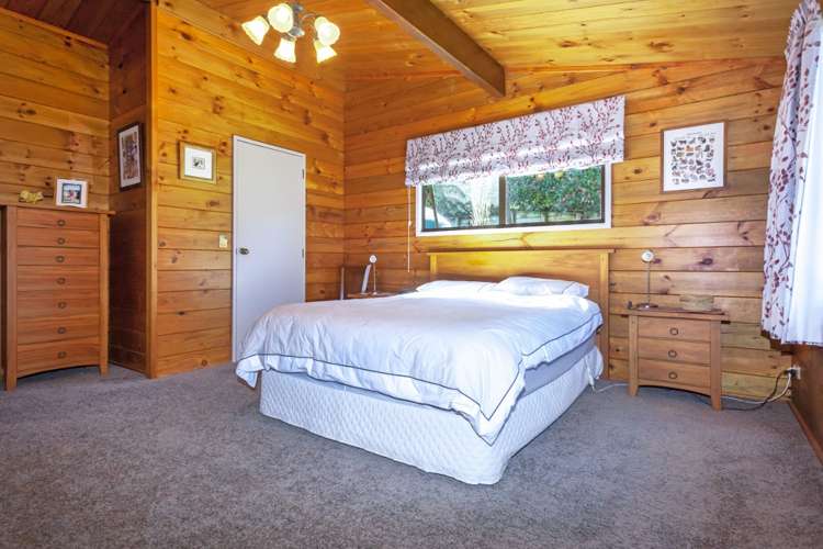 444 Onemana Drive Onemana_16