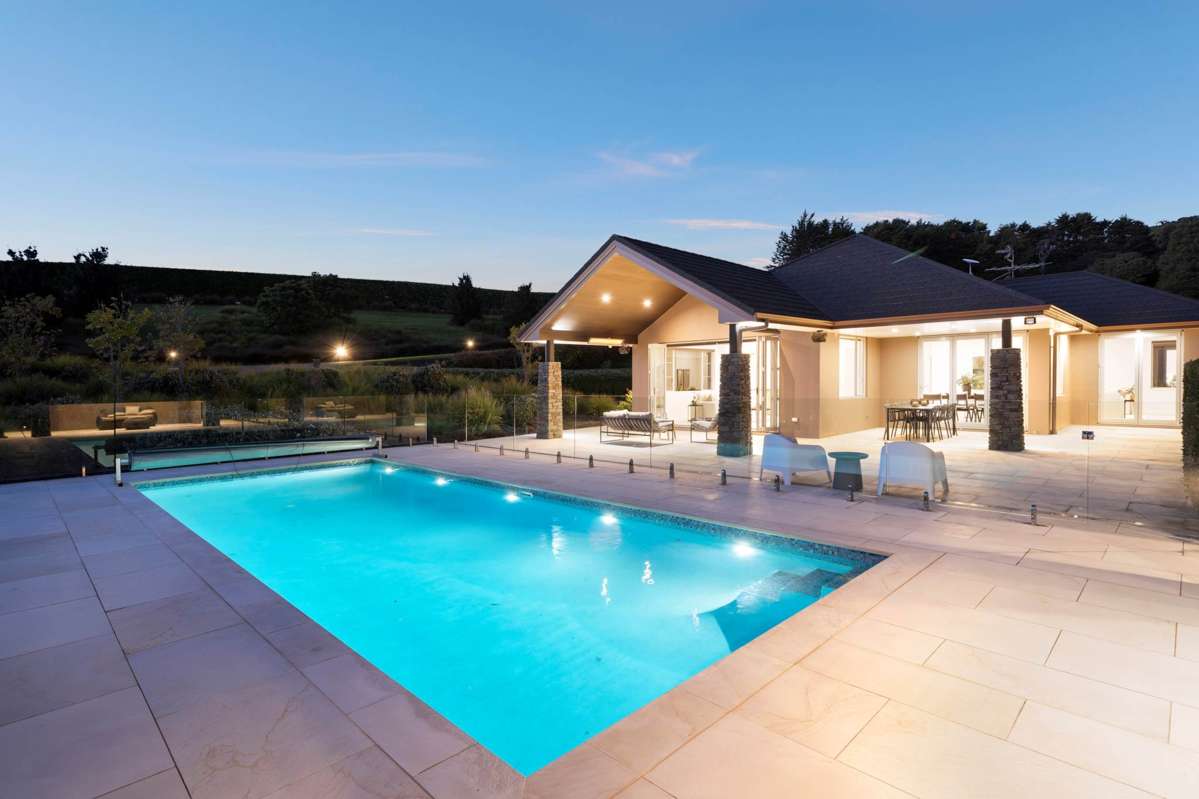 359 MacWhinney Drive_3