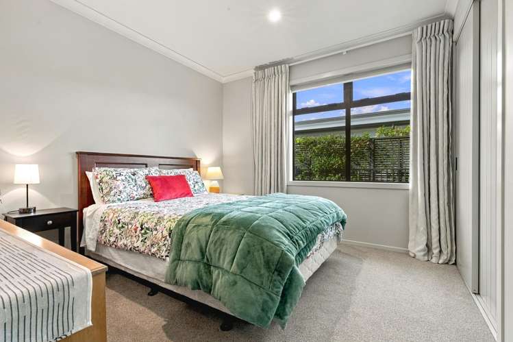 15 Noumea Drive Rangatira Park_19
