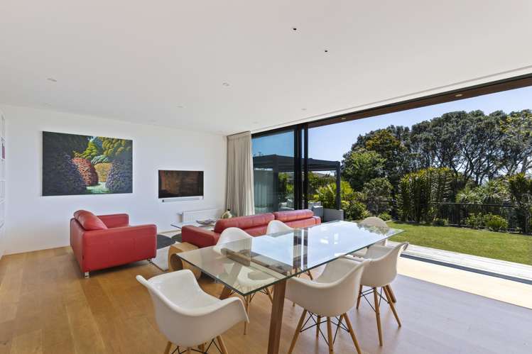 5 Barrett Street Westown_5