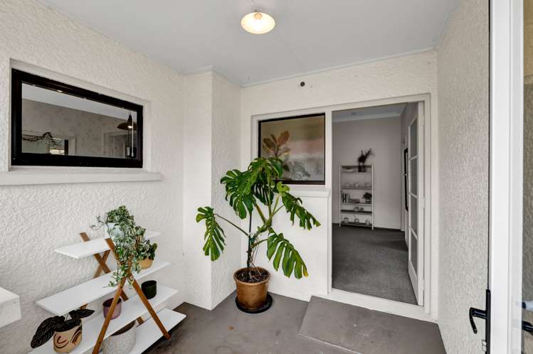 23 Waimea Street Westown_10