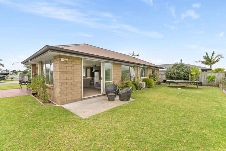 46 Butterworth Crescent Papamoa_2